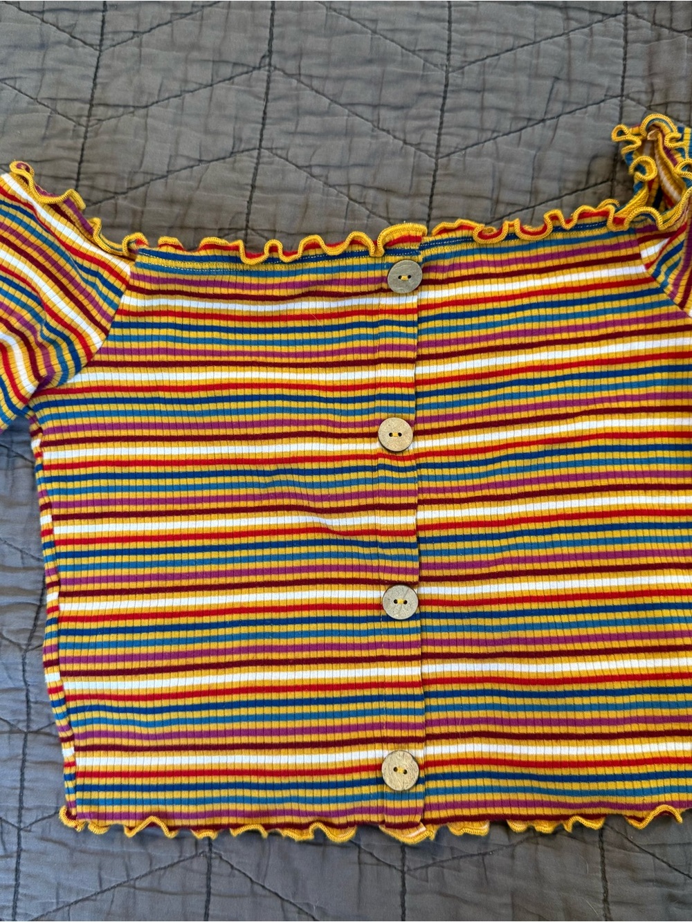 Cropped, Off the Shoulder Steiped Top Size M